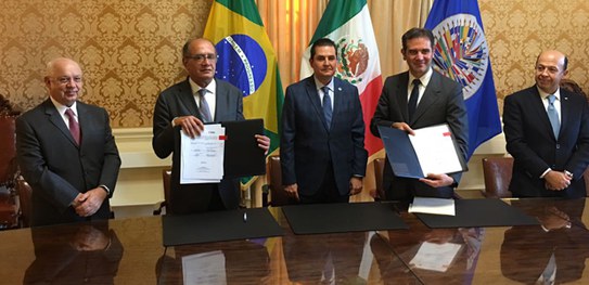 Ministro Gilmar Mendes assina termo de cooperação com a autoridade eleitoral mexicana
