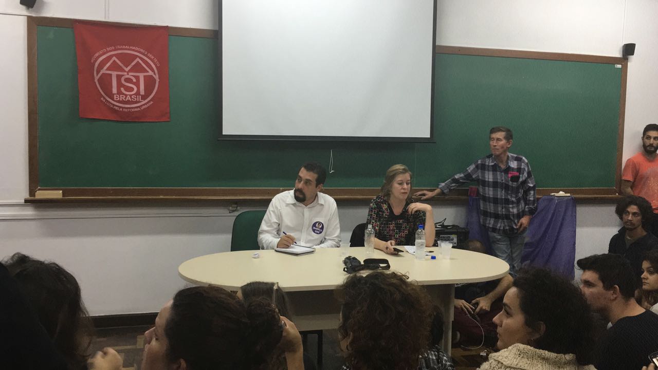 Na UFPR, Boulos faz discurso crítico aos retrocessos e à “Disneylândia financeira” que virou o Brasil